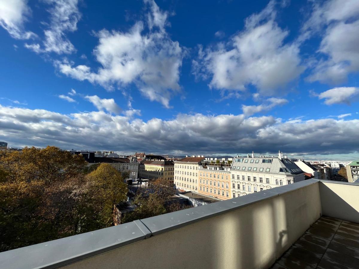 Penthouse Near Central Station With Free Parking Виена Екстериор снимка