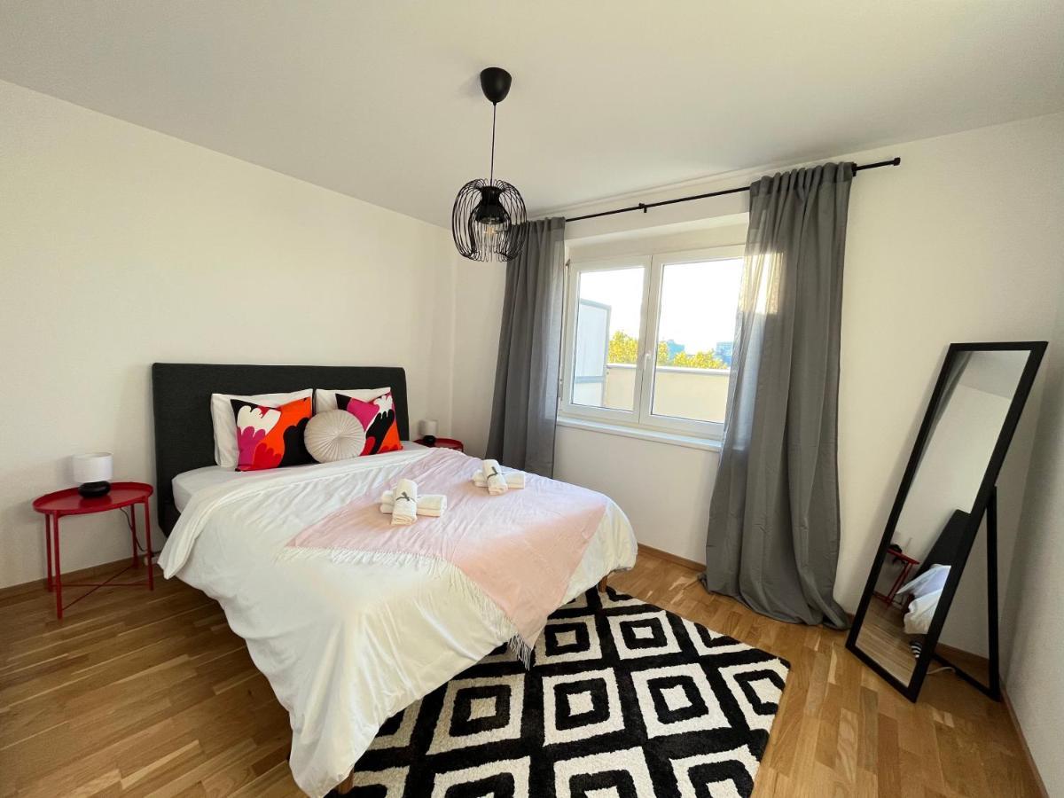 Penthouse Near Central Station With Free Parking Виена Екстериор снимка